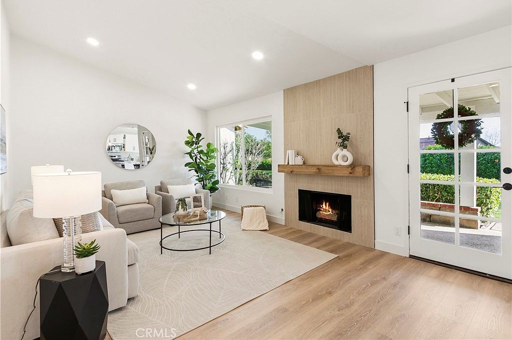 23986 Calle Alonso Mission Viejo, CA 92692 - Thumbnail 3