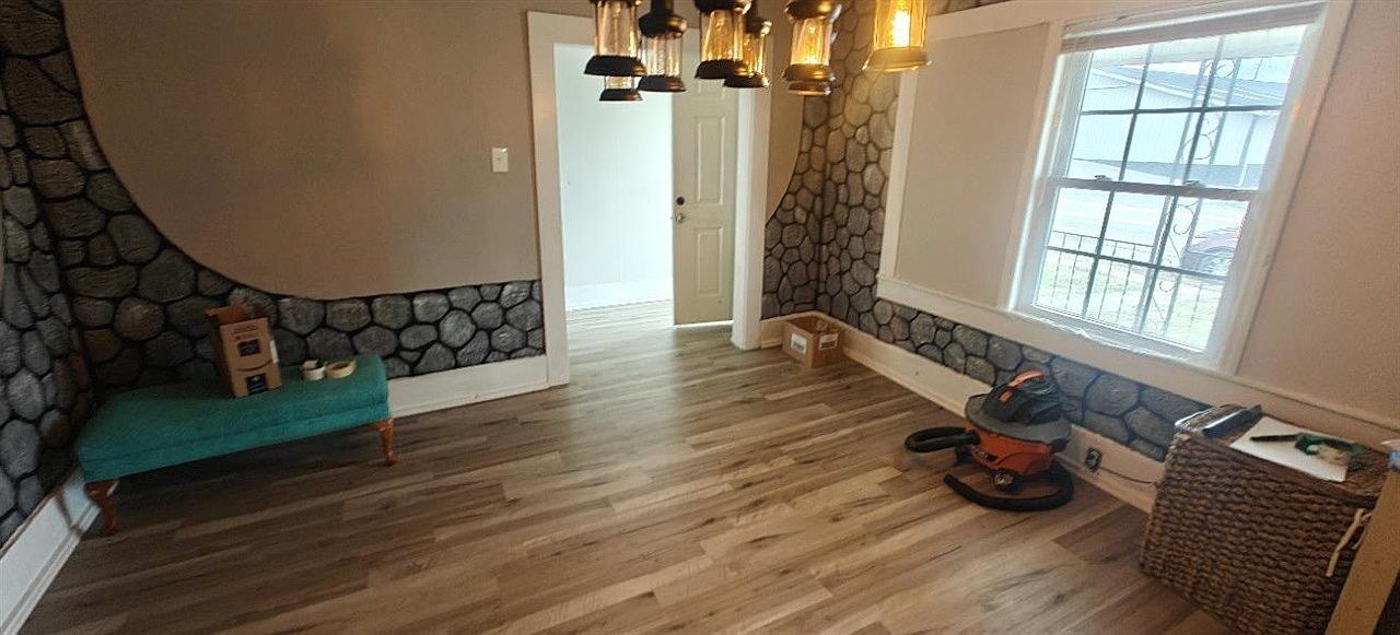 615 S Lewis St Glasgow, KY 42141 - Thumbnail 3