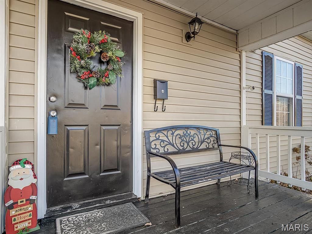 327 Collinsville Ave Collinsville, IL 62234 - Thumbnail 3