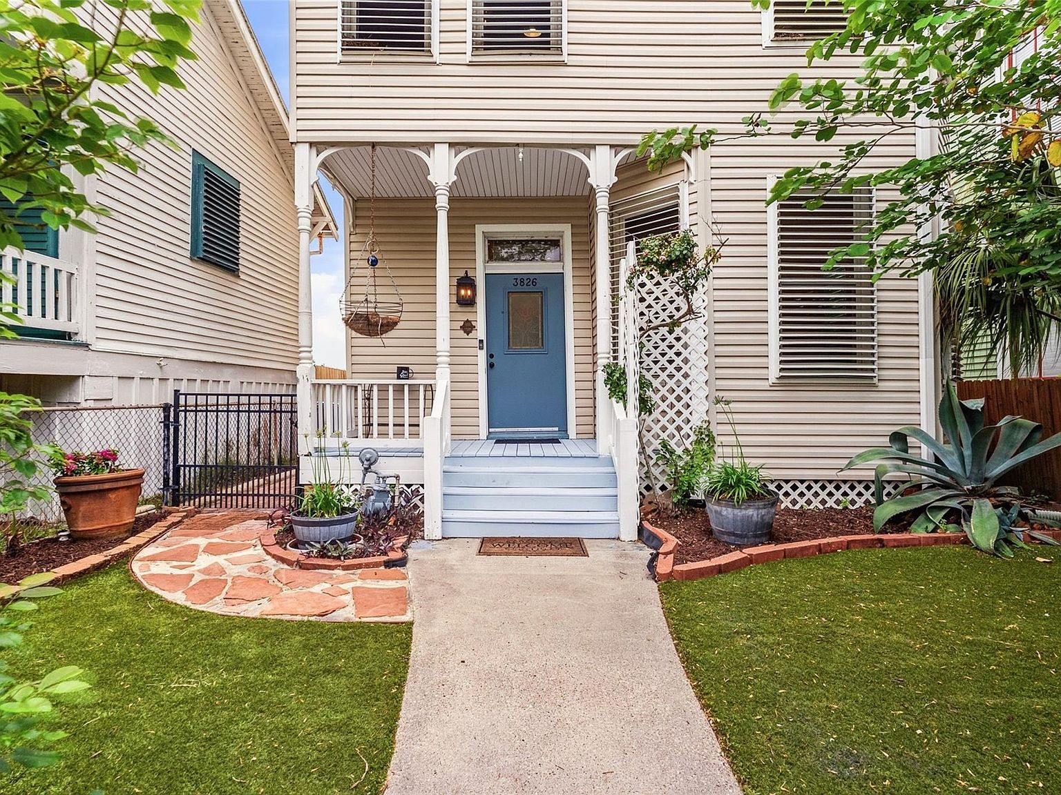3826 Avenue O 1/2 Galveston, TX 77550 - Thumbnail 3