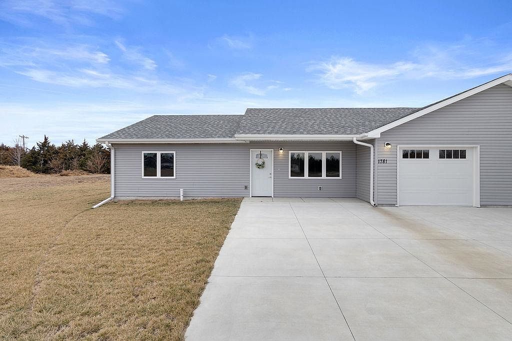 1781 Northland Dr David City, NE 68632 - Thumbnail 3