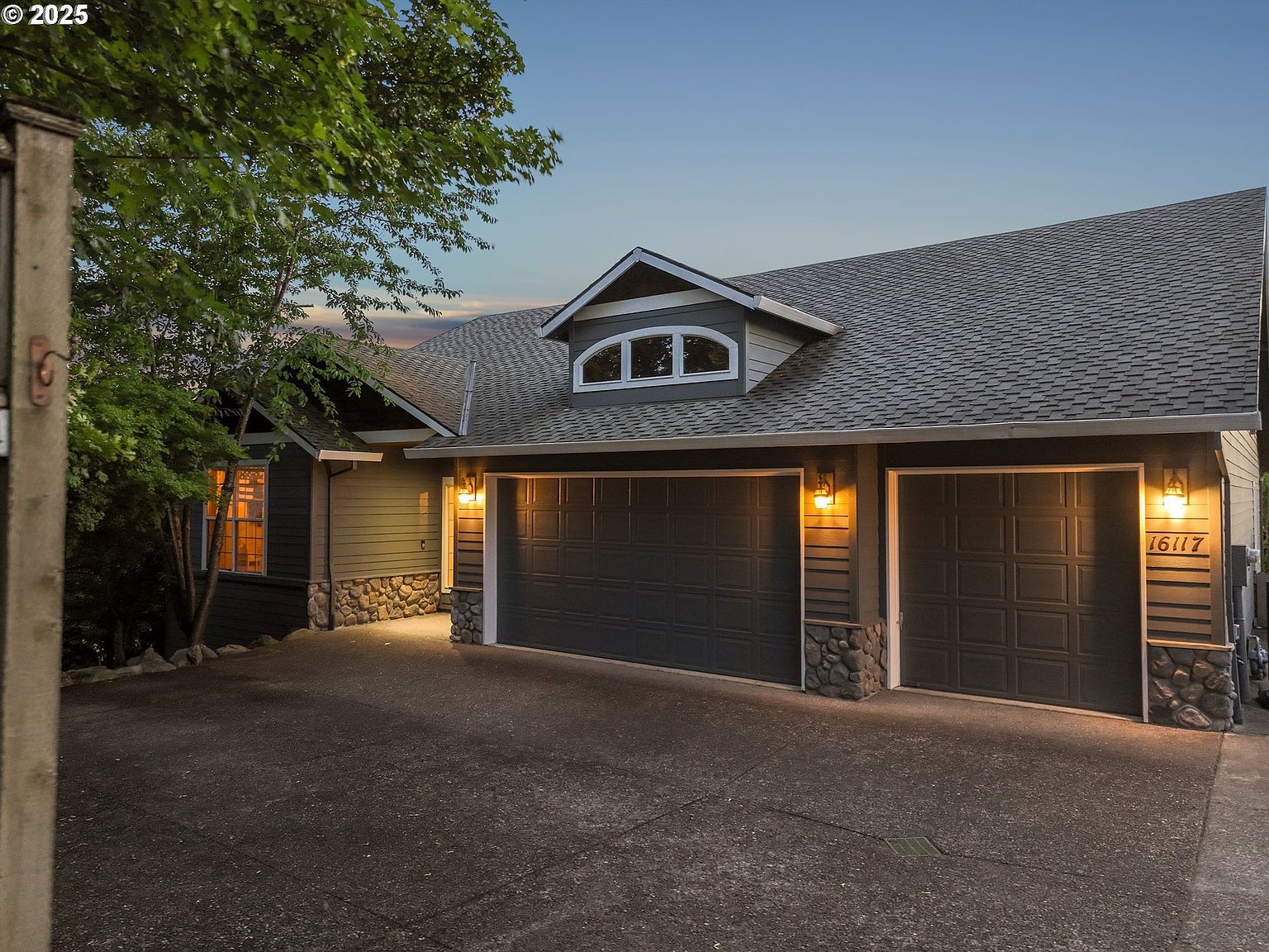 16117 SE Goosehollow Dr Damascus, OR 97089 - Thumbnail 3