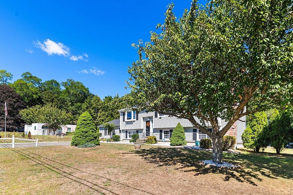 10 Wentworth Dr Billerica, MA 01821 - Thumbnail 3