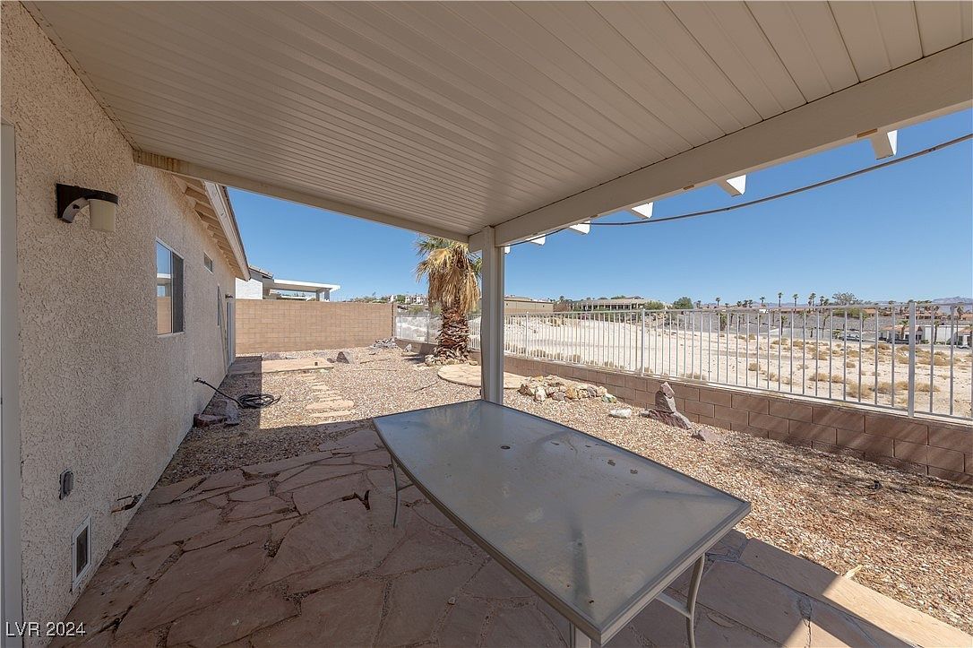 2888 Cattail Cove St Laughlin, NV 89029 - Thumbnail 3