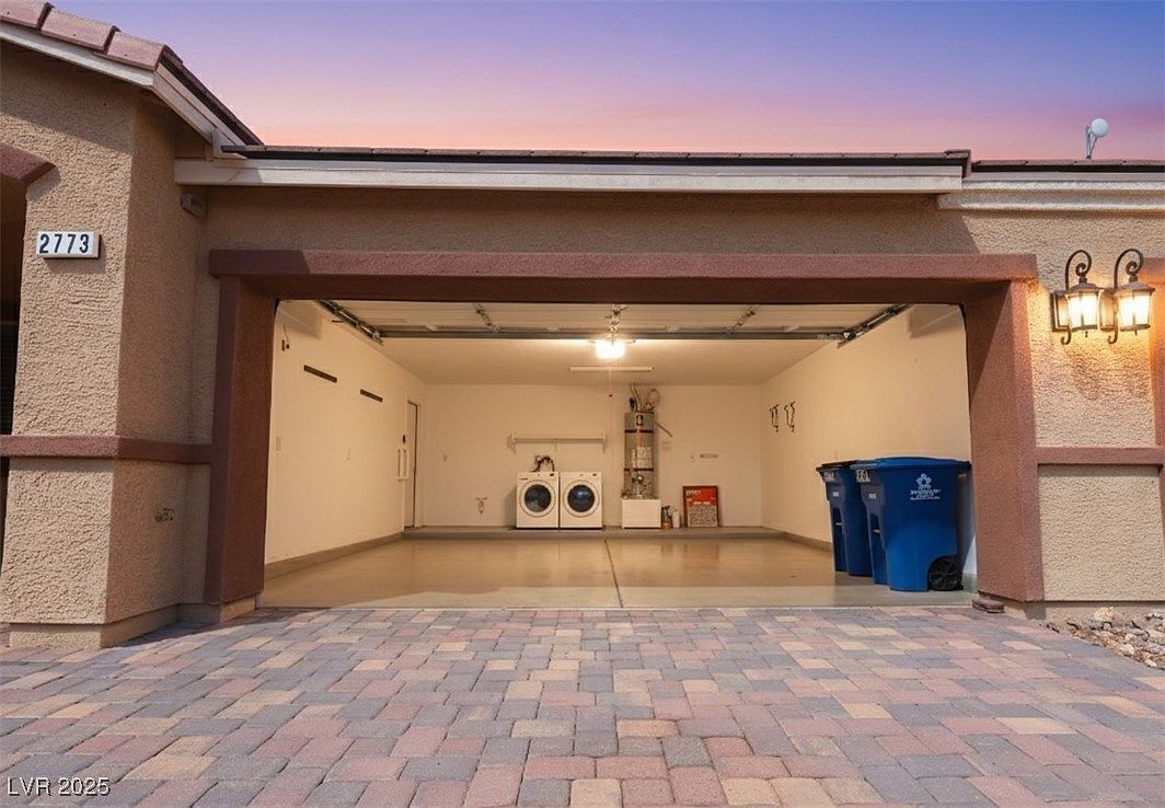 2773 Chetco River St Laughlin, NV 89029 - Thumbnail 3