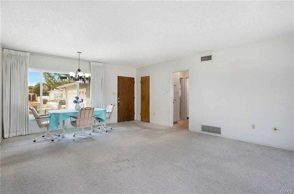 9849 Whiteland Street, Pico Rivera, CA, USA, 90660 - Thumbnail 3