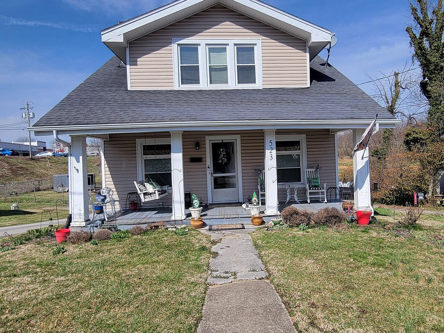 523 W High St Mount Sterling, KY 40353 - Thumbnail 3