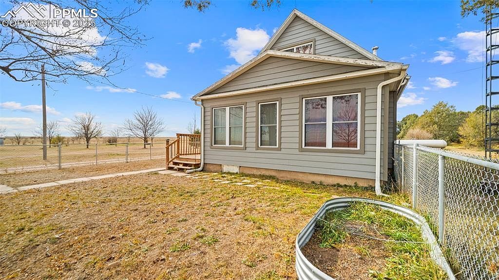 1935 County Road 75 Fleming, CO 80728 - Thumbnail 3