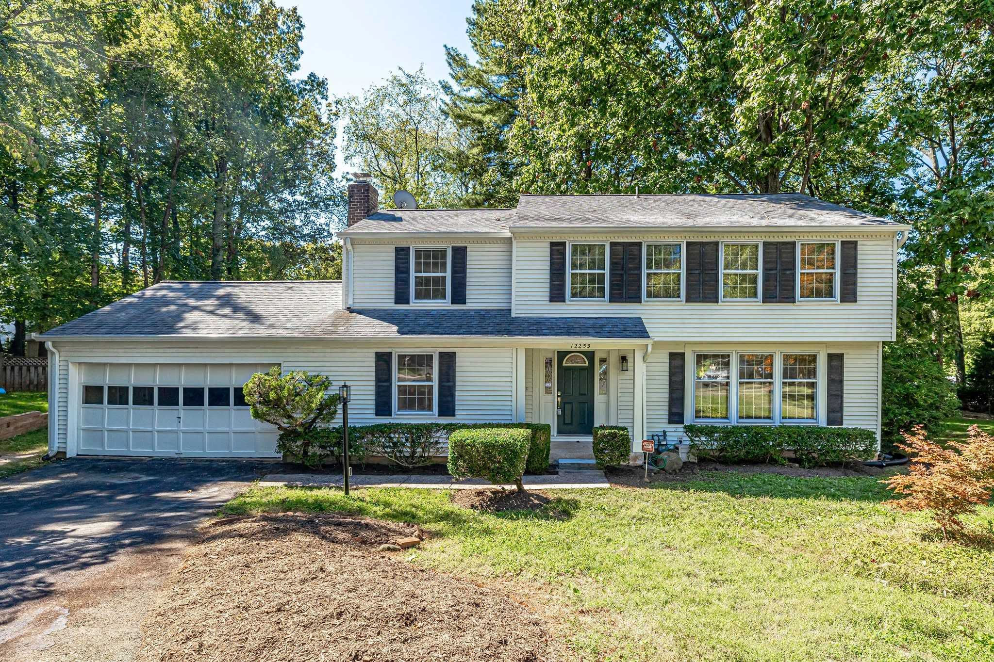 12253 Angel Wing Ct, Reston, VA 20191, USA - Thumbnail 3