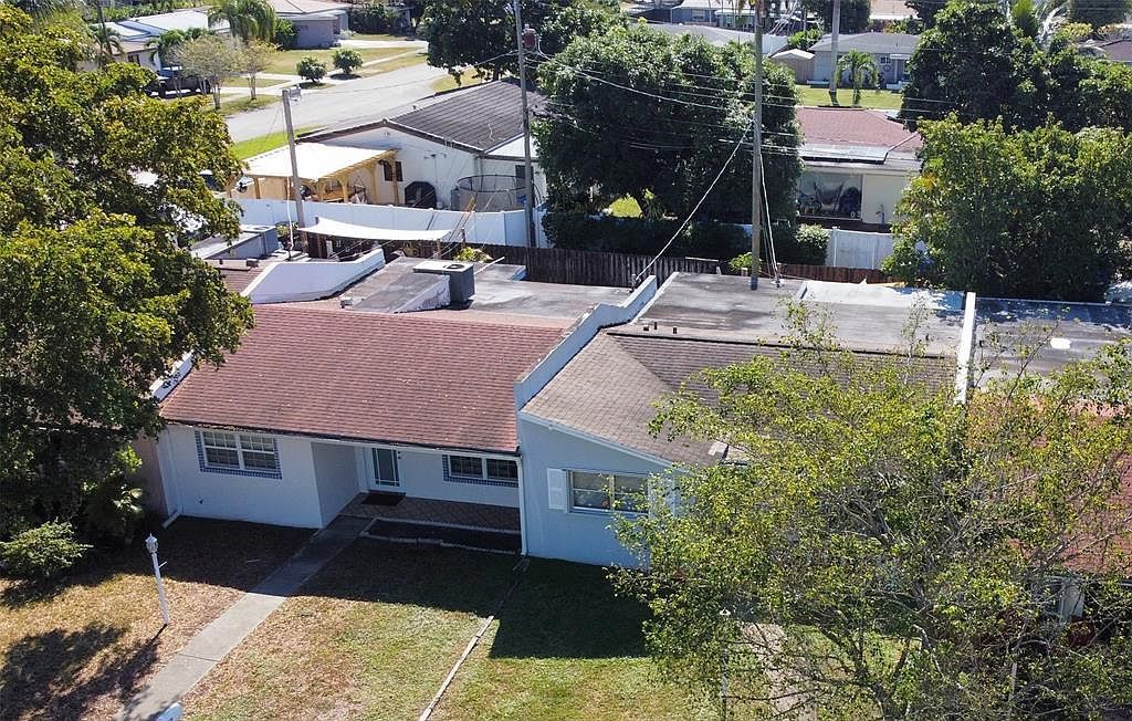 810 N Golf Dr #810 Hollywood, FL 33021 - Thumbnail 3