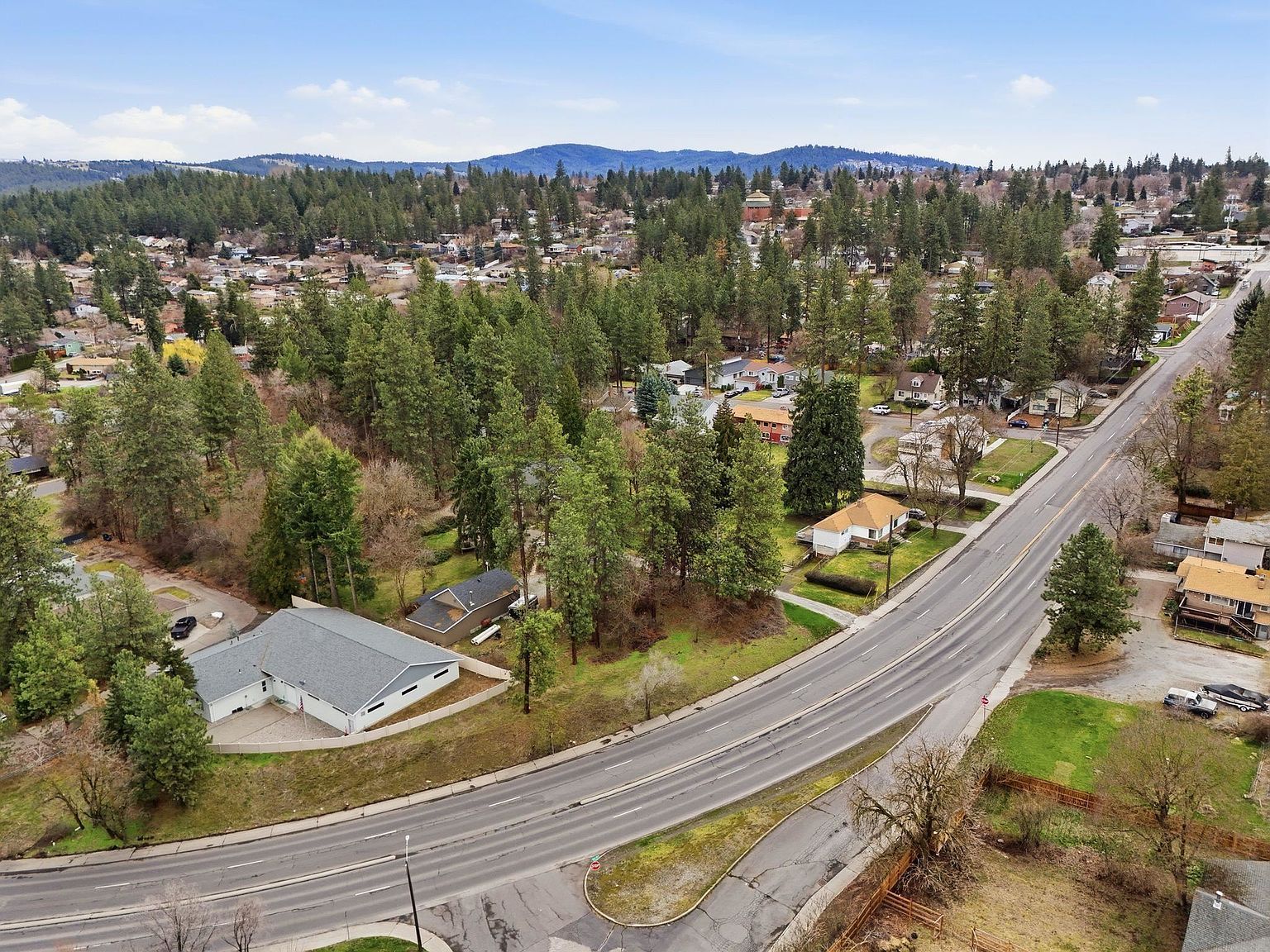 1215 S Ray St Spokane, WA 99202 - Thumbnail 3