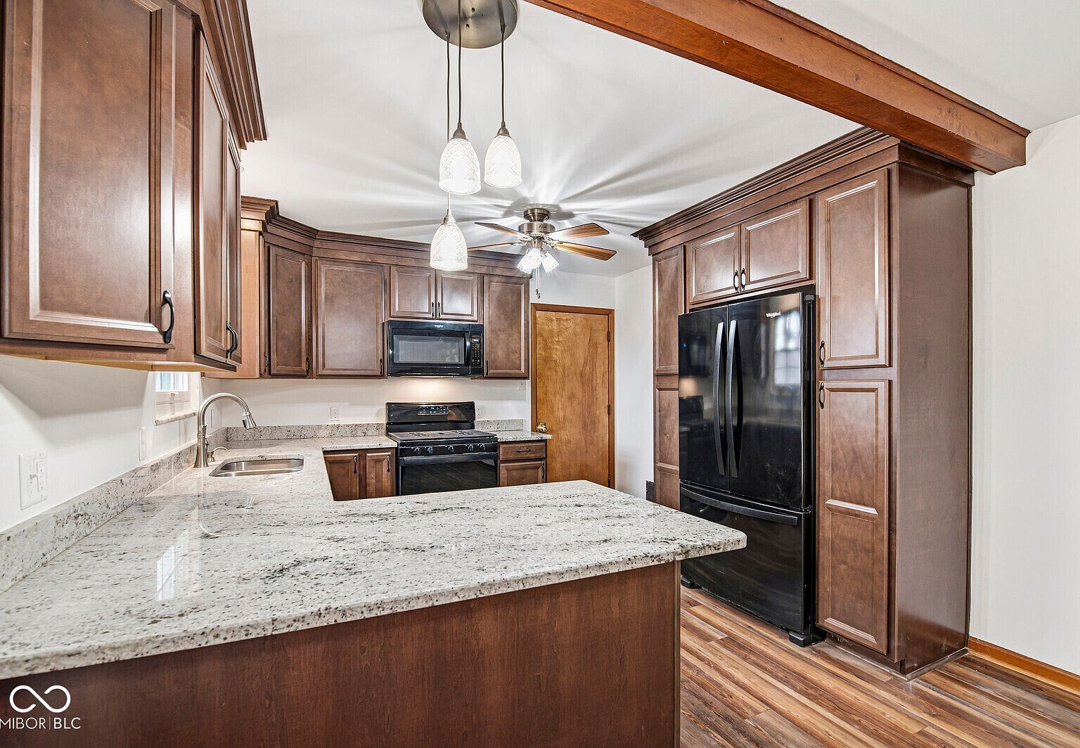 7027 Forest Park Dr Indianapolis, IN 46217 - Thumbnail 3