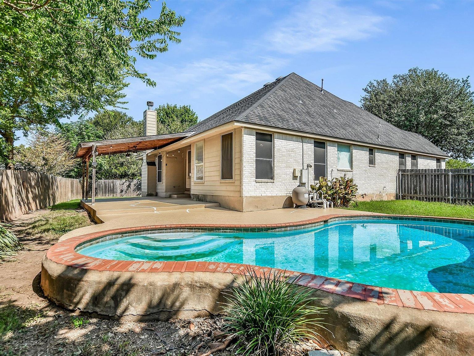 2304 Miramar Cv Round Rock, TX 78665 - Thumbnail 3