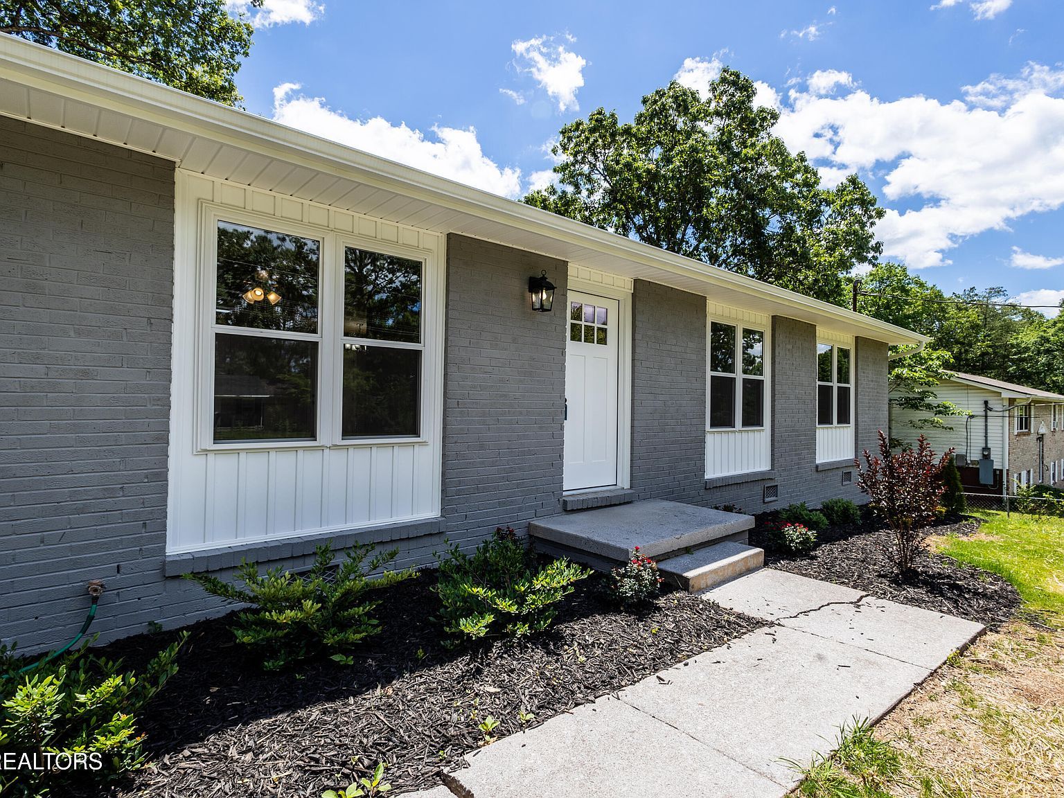 2318 Black Bear Rd Knoxville, TN 37923 - Thumbnail 3