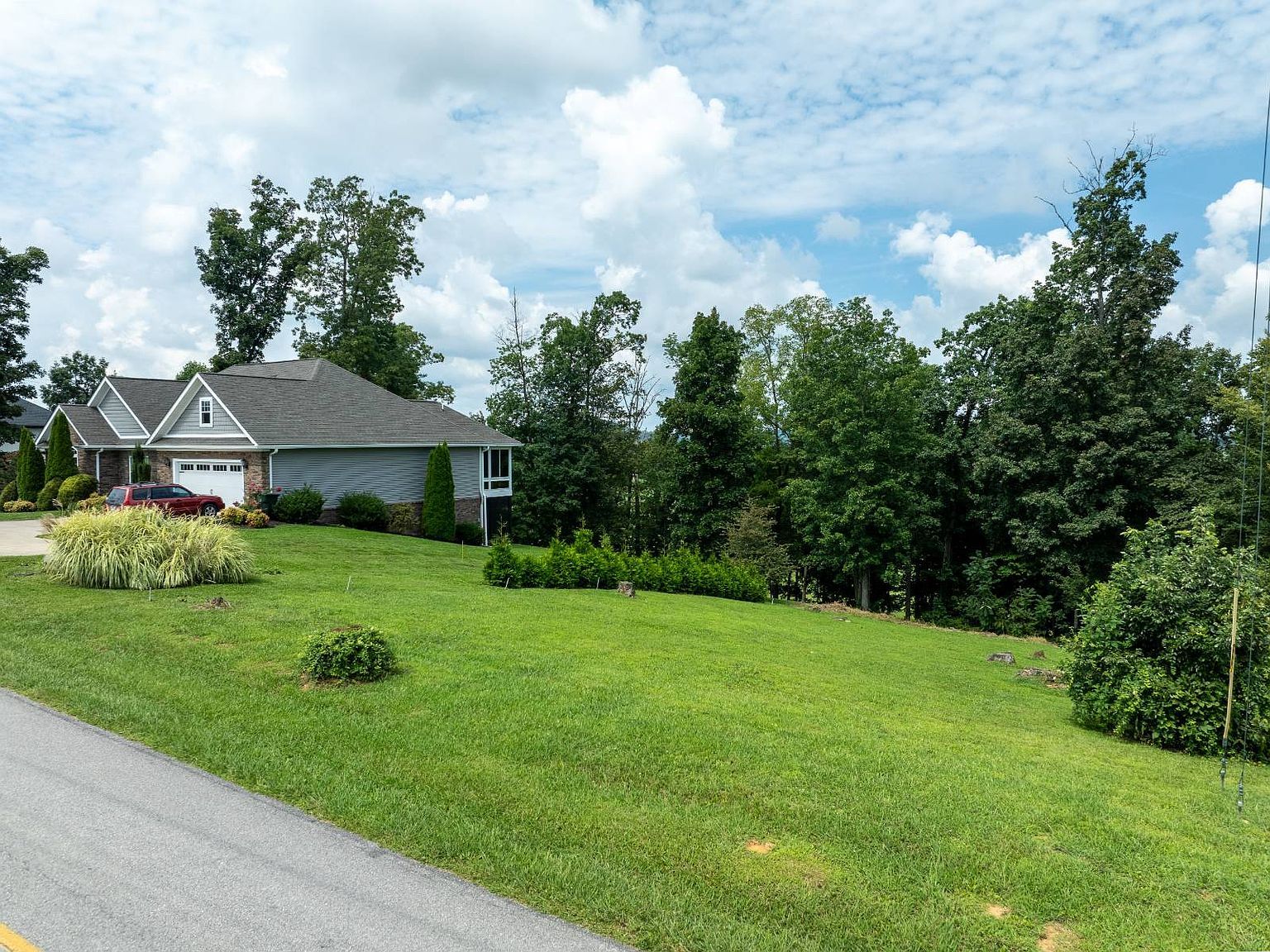 LOT 4 Hales Chapel Rd Johnson City, TN 37615 - Thumbnail 3