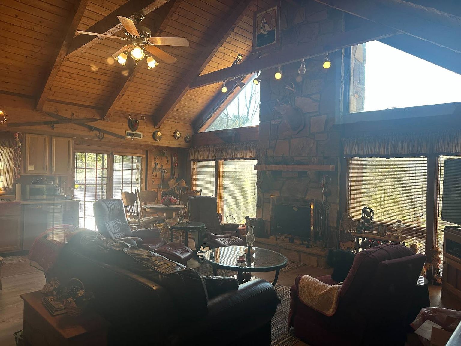 218 Freedom Ln Gatlinburg, TN 37738 - Thumbnail 3