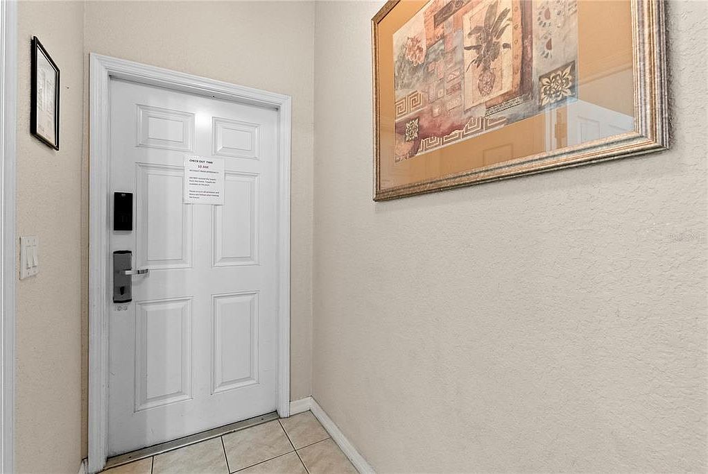 417 La Mirage St Davenport, FL 33897 - Thumbnail 3