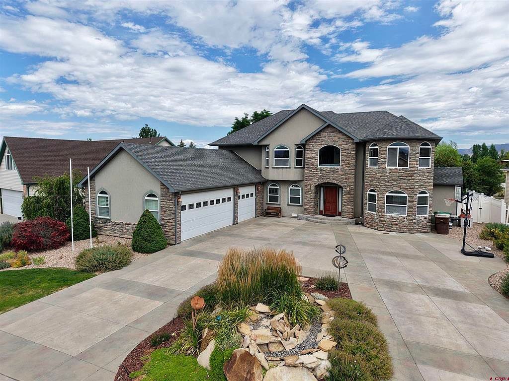 2941 Lost Creek Rd N Montrose, CO 81401 - Thumbnail 3