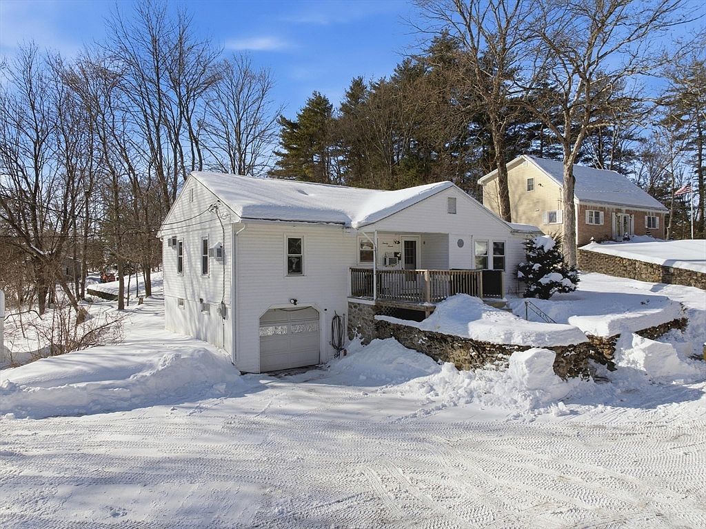 27 Jerome St Southbridge, MA 01550 - Thumbnail 3