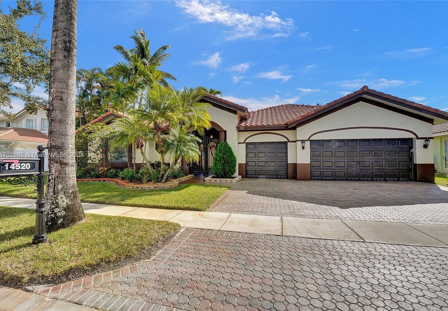 14520 SW 37th St Miramar, FL 33027 - Thumbnail 3