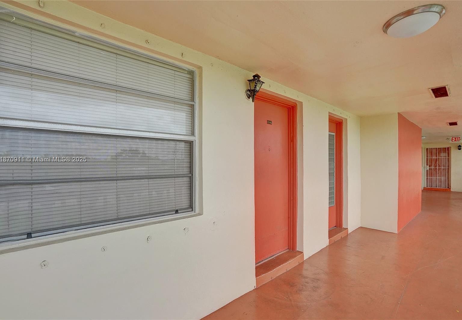 4731 NW 10th Ct APT 314 Fort Lauderdale, FL 33313 - Thumbnail 3