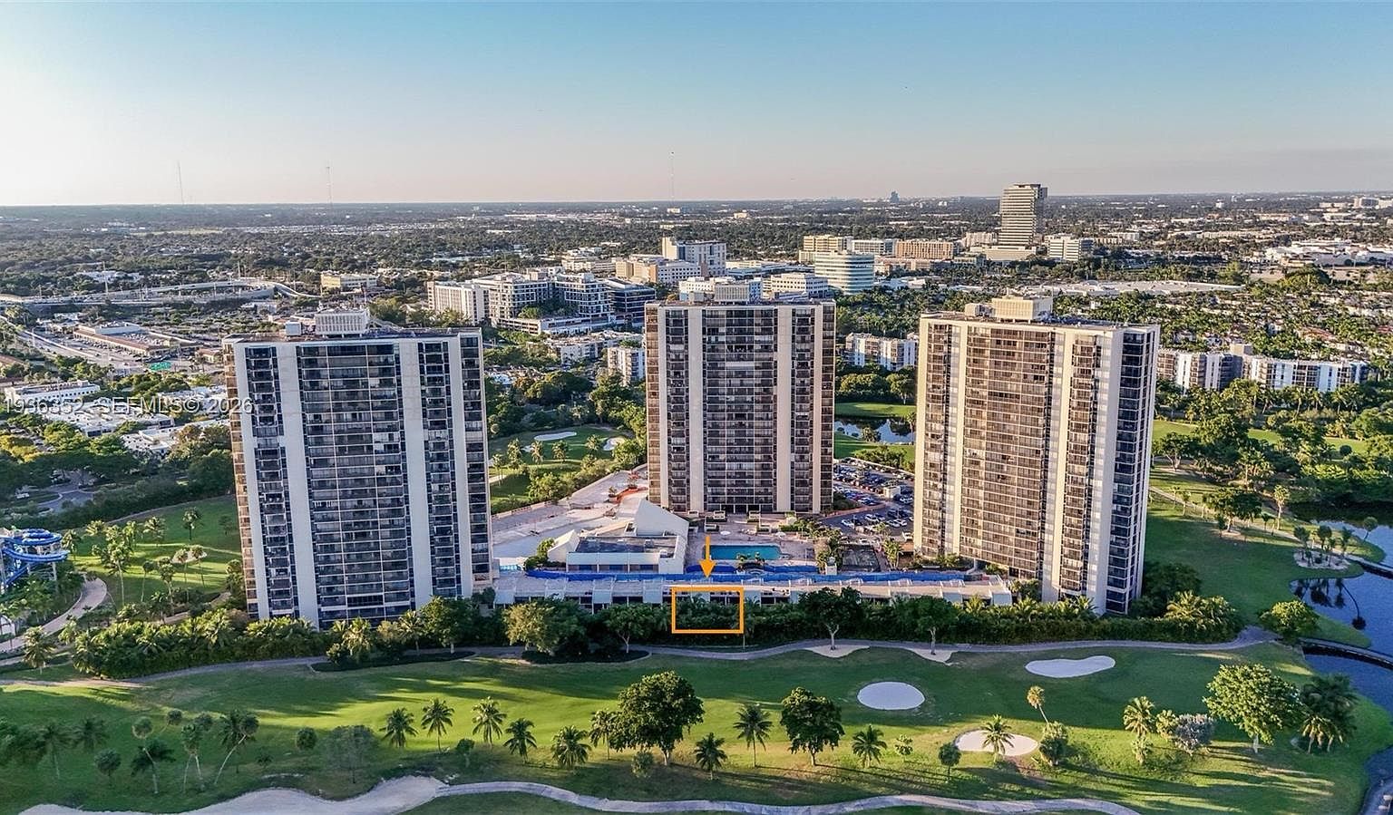 20347 W Country Club Dr Aventura, FL 33180 - Thumbnail 3