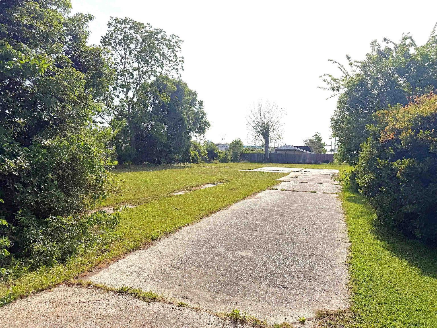 3624 Dover St Lake Charles, LA 70607 - Thumbnail 3