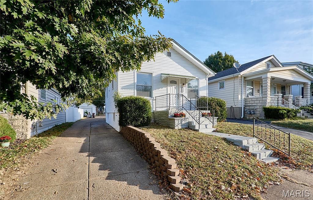 6339 Marquette Ave Saint Louis, MO 63139 - Thumbnail 3