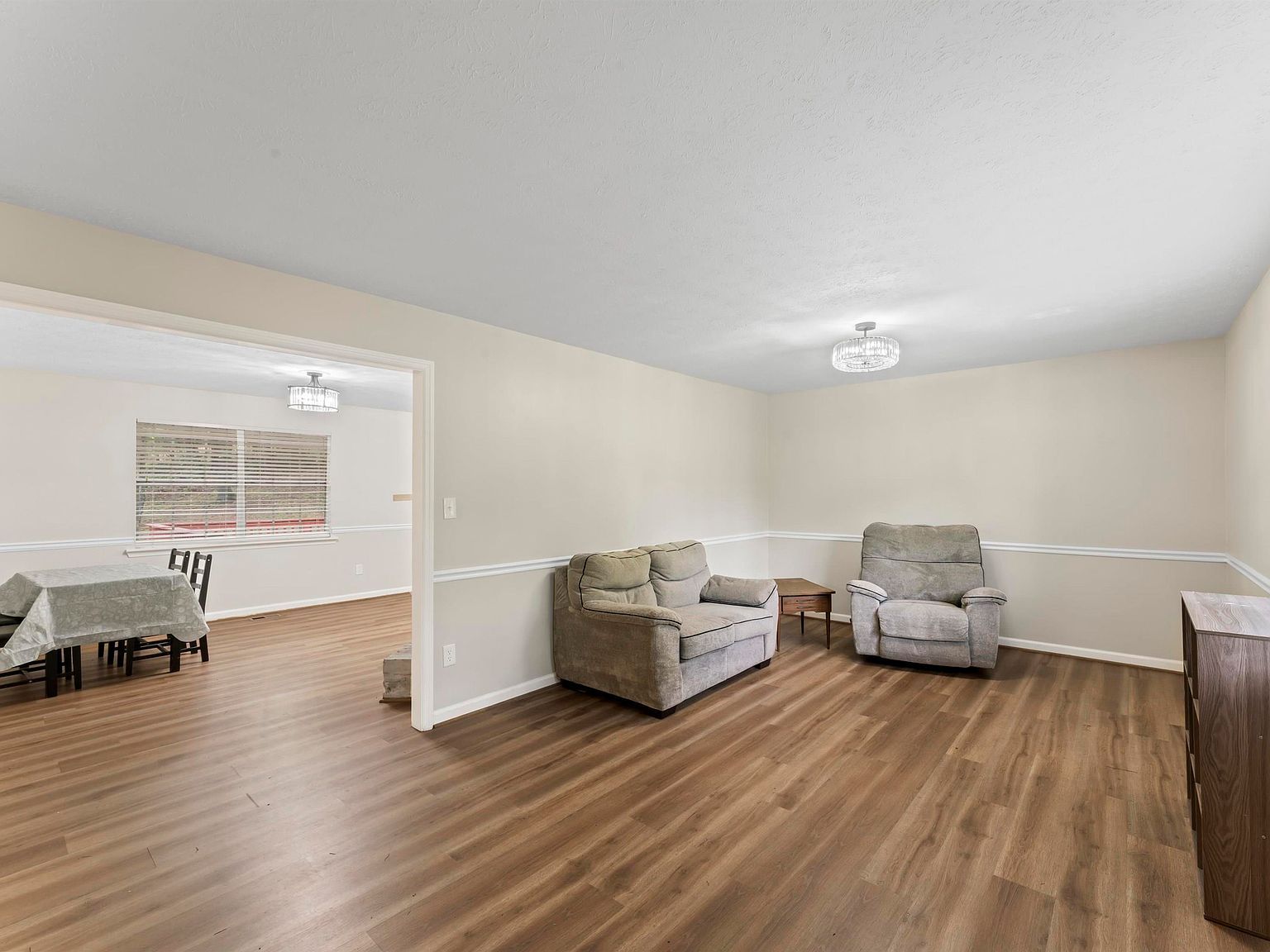 603 Danton Ln Birmingham, AL 35210 - Thumbnail 3