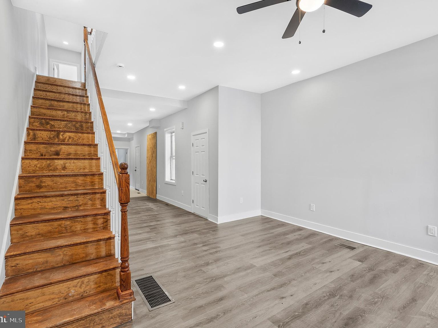 2418 N 16th St Philadelphia, PA 19132 - Thumbnail 3