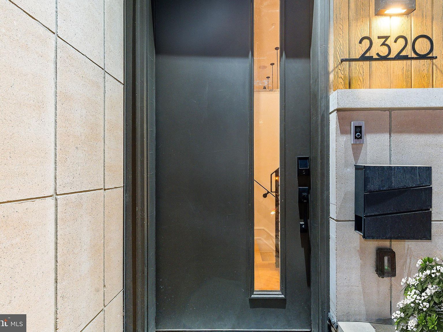 2320 Sansom St Philadelphia, PA 19103 - Thumbnail 3