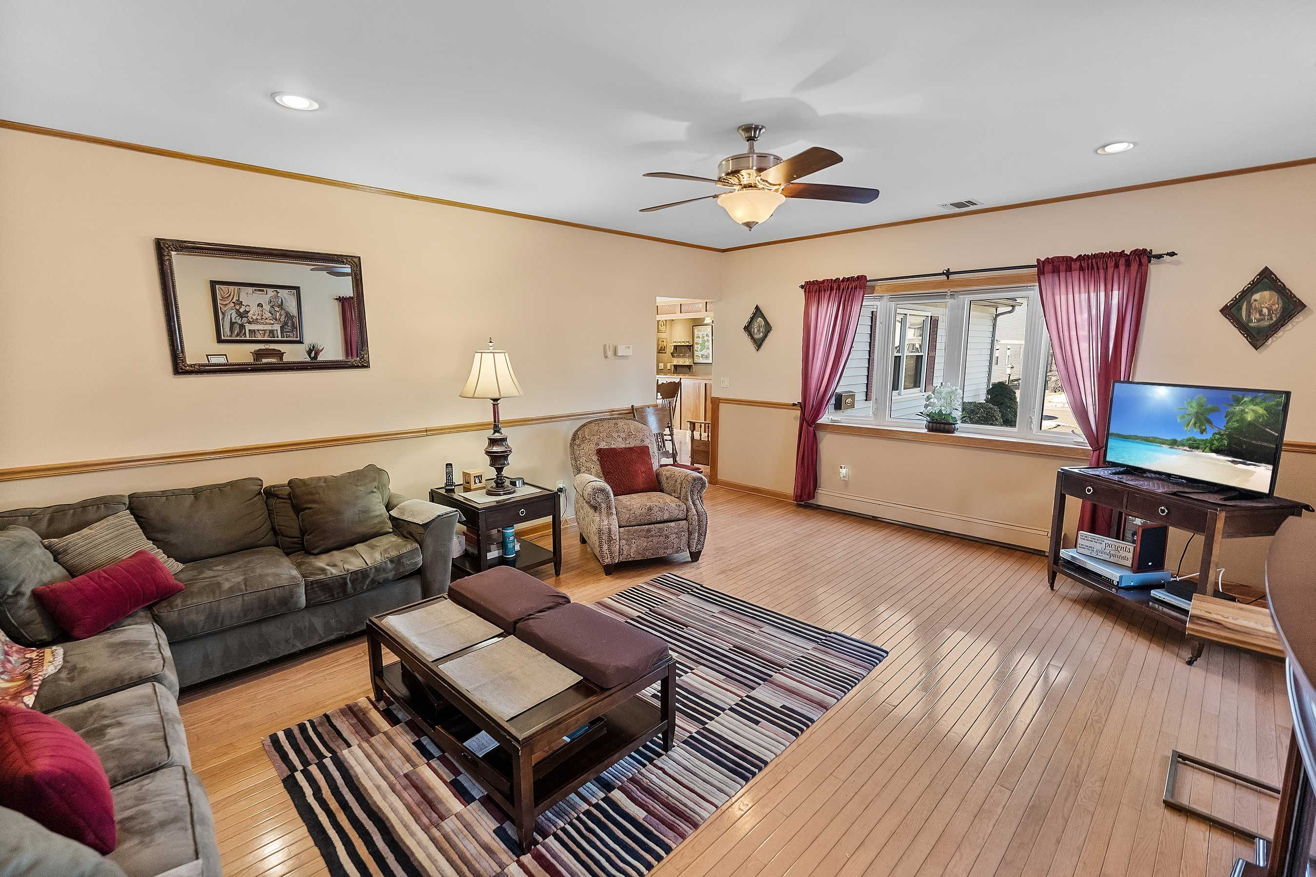 37 York Avenue, Port Monmouth, NJ, USA, Middletown Township, 7758 - Thumbnail 3