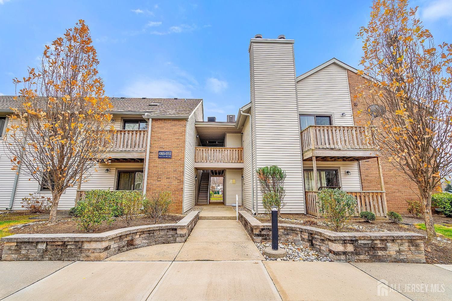 4914 Ravens Crest Dr Plainsboro, NJ 08536 - Thumbnail 3