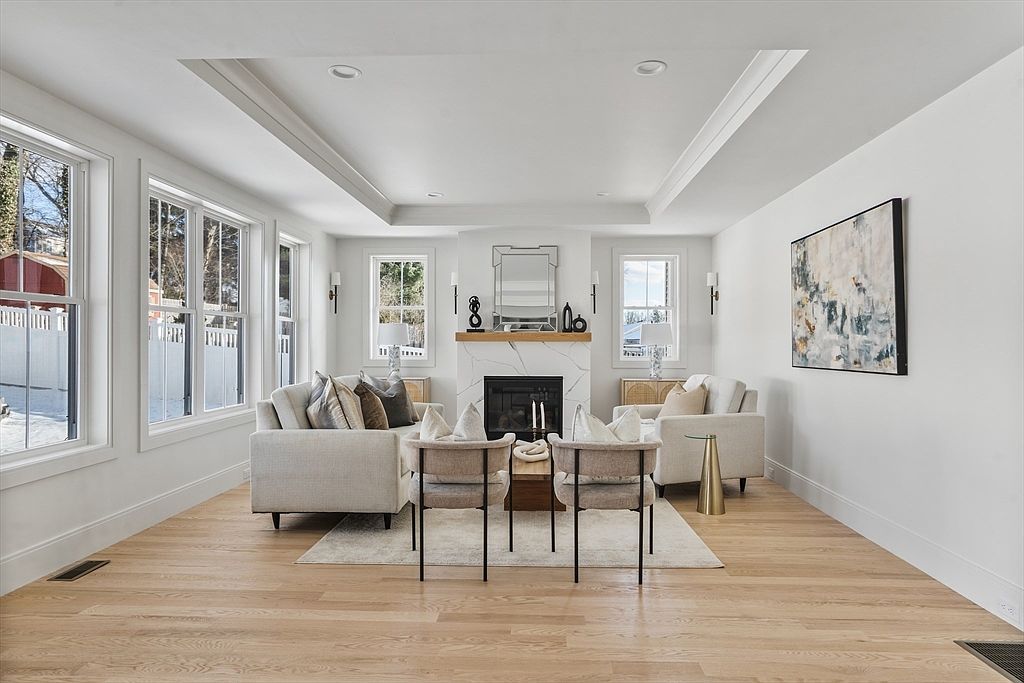 41 Charles St Natick, MA 01760 - Thumbnail 3