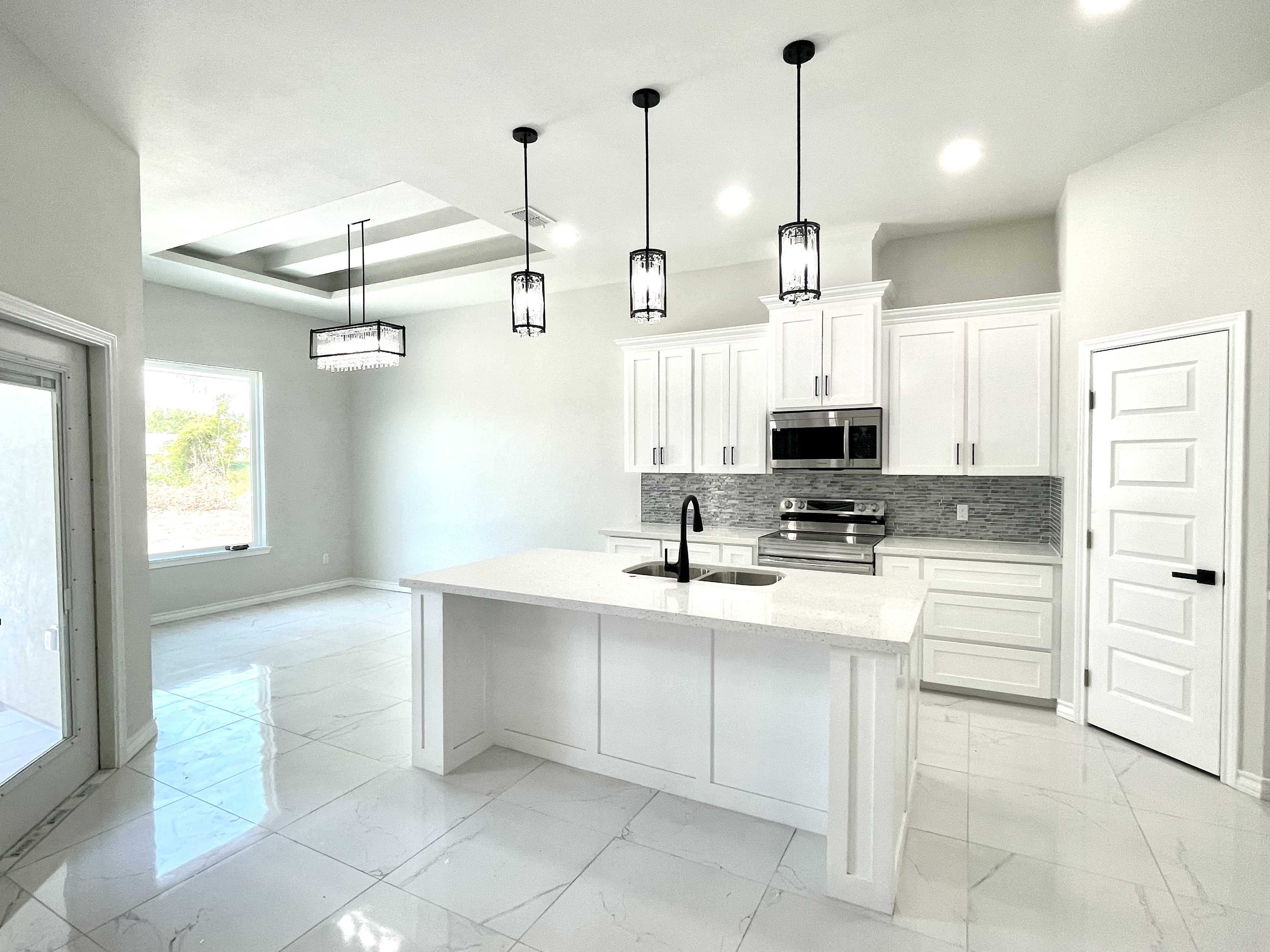 630 S 10th St, Aransas Pass, TX, USA, 78336 - Thumbnail 3