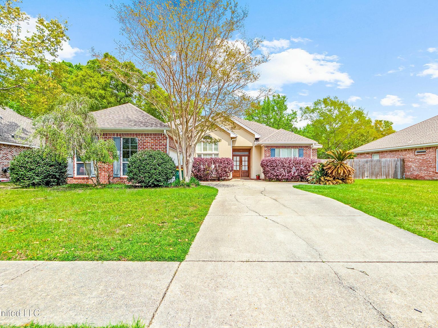 2032 Englewood Dr Biloxi, MS 39532 - Thumbnail 3