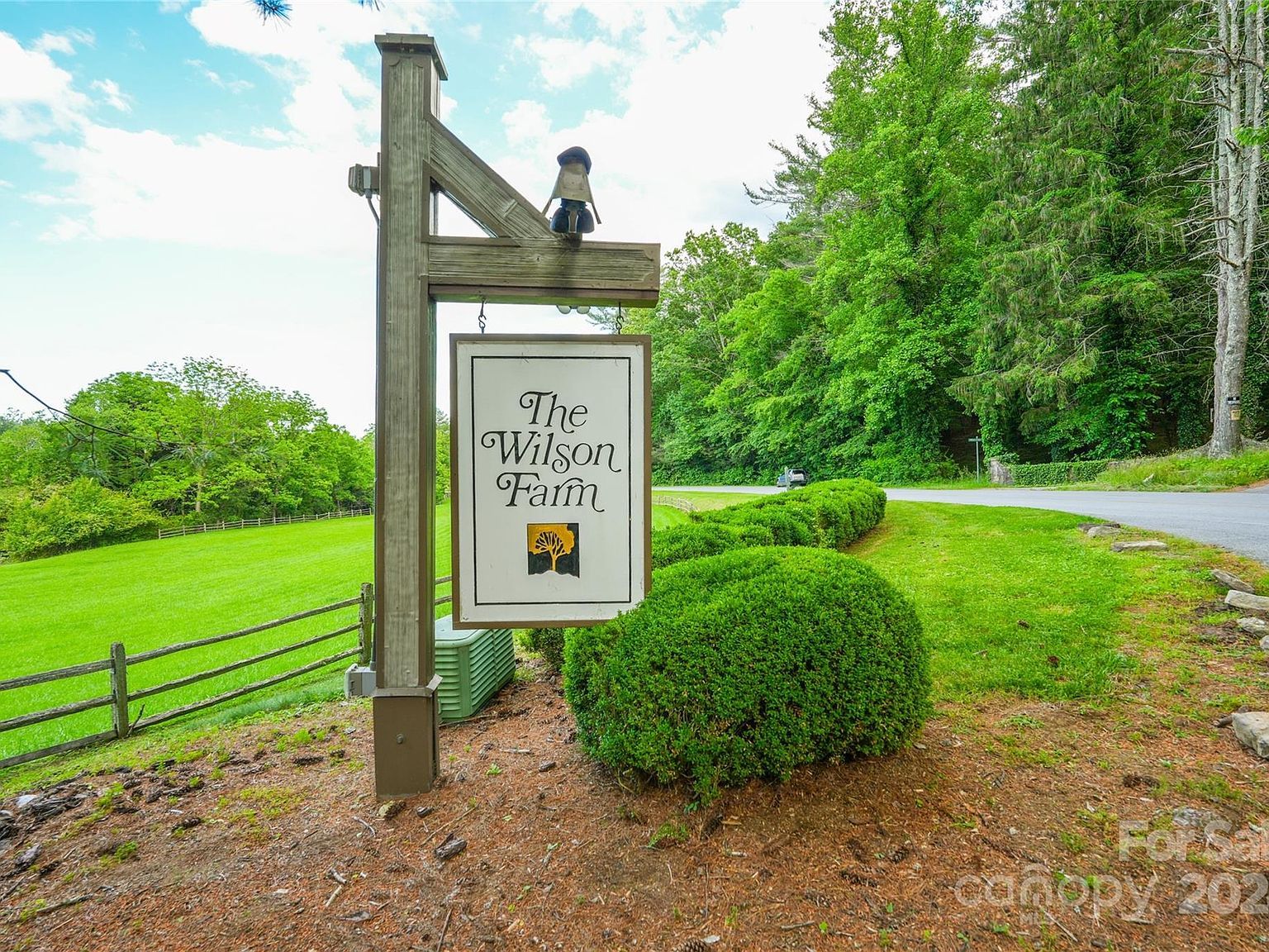 0 S Ridge Dr #61/62 Hendersonville, NC 28739 - Thumbnail 3