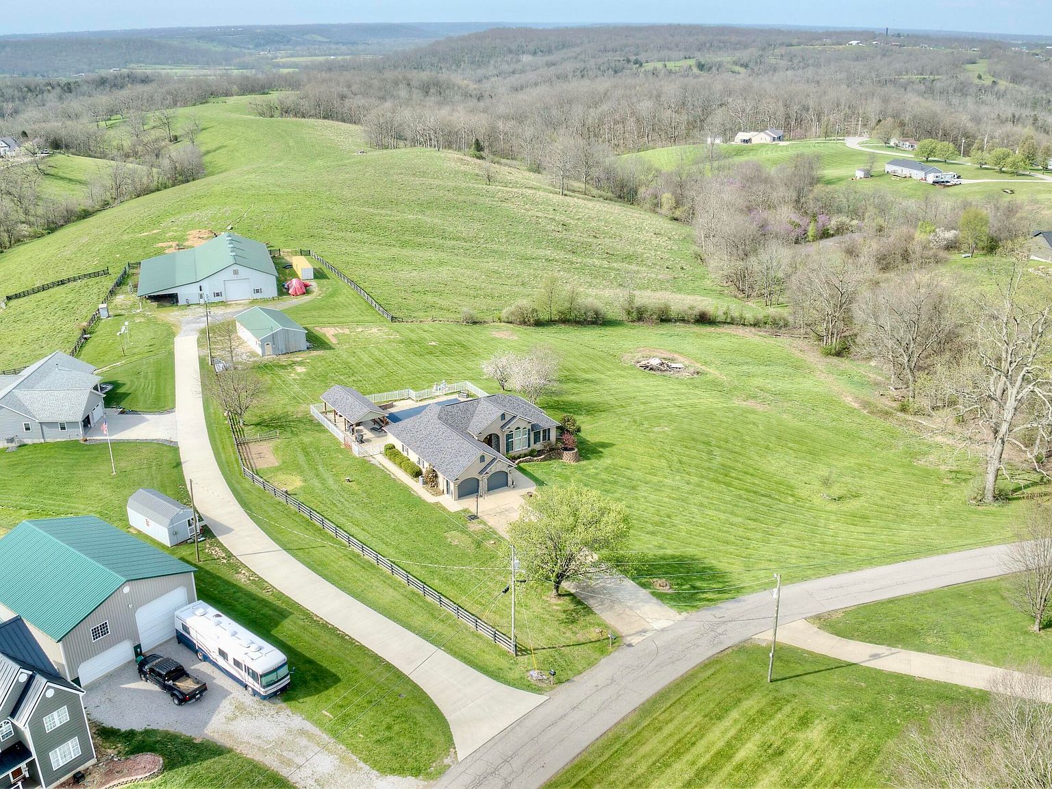 715 Heritage Dr Sparta, KY 41086 - Thumbnail 3