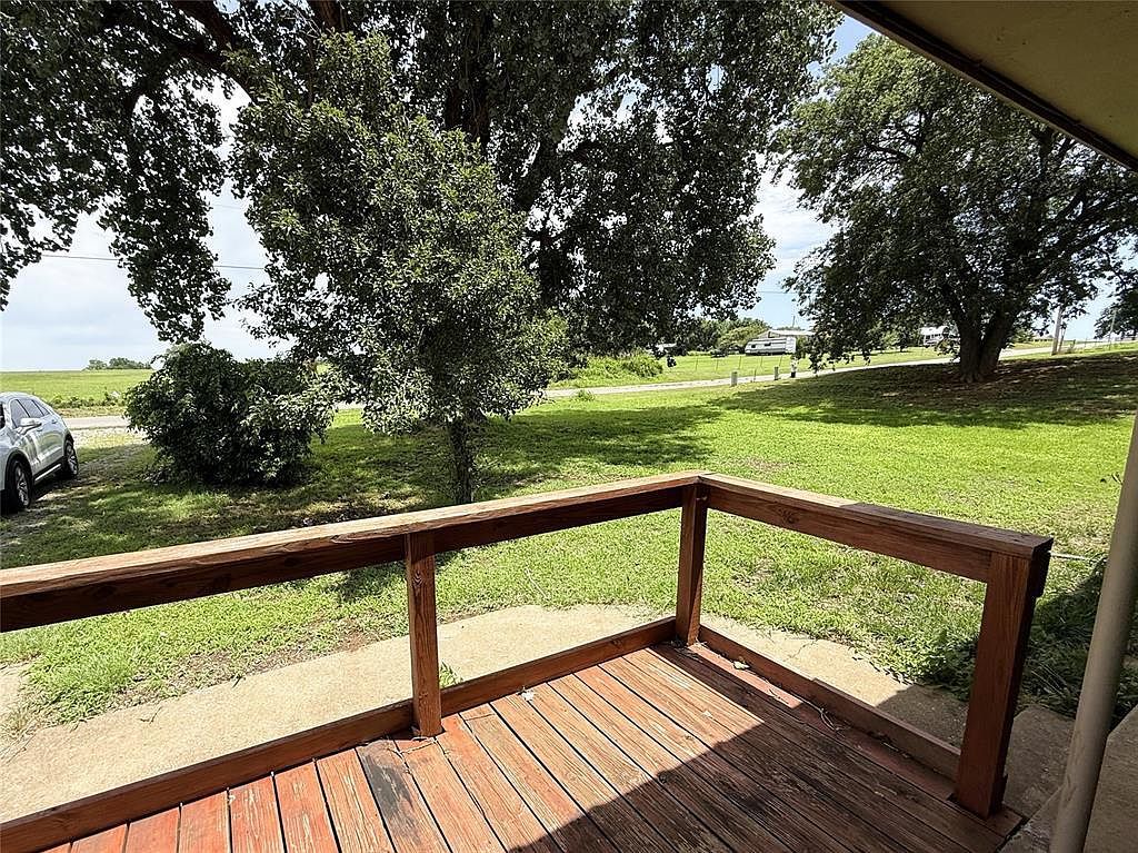 1210 Walnut St Ninnekah, OK 73067 - Thumbnail 3