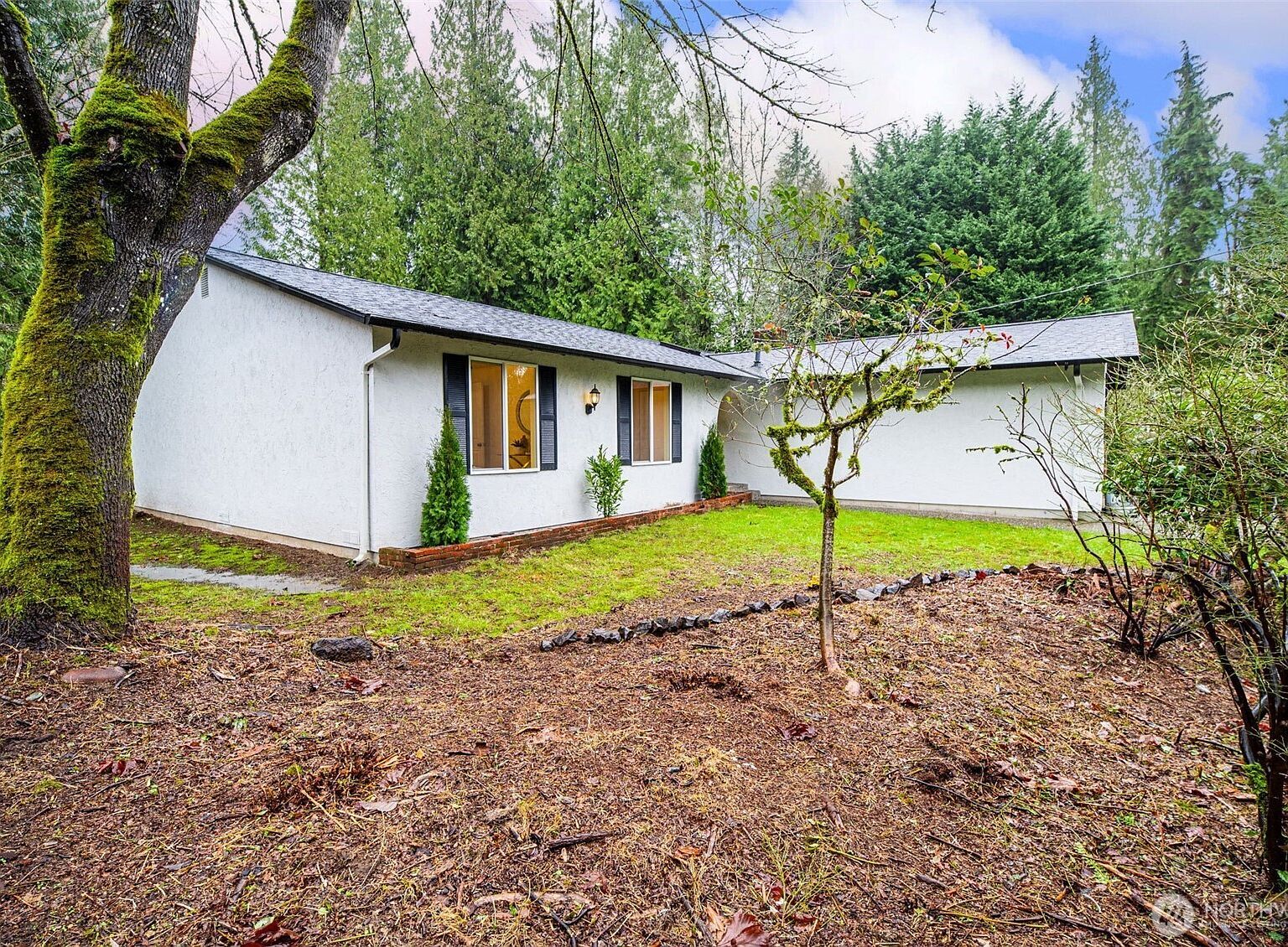 22629 57th Ave SE Bothell, WA 98021 - Thumbnail 3