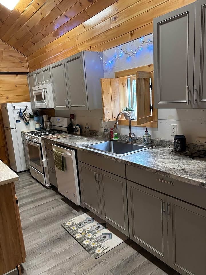 90 Wildwood Rd Colton, NY 13625 - Thumbnail 3