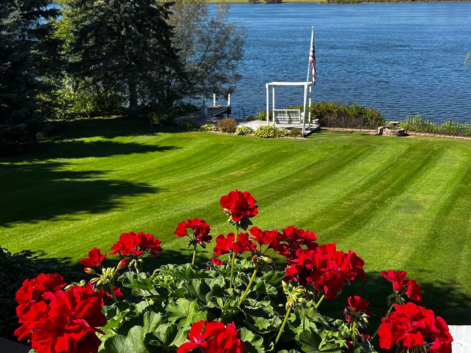 75 Saint Lawrence Ave Waddington, NY 13694 - Thumbnail 3