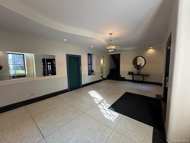 3017 Riverdale Ave APT 1F Bronx, NY 10463 - Thumbnail 3