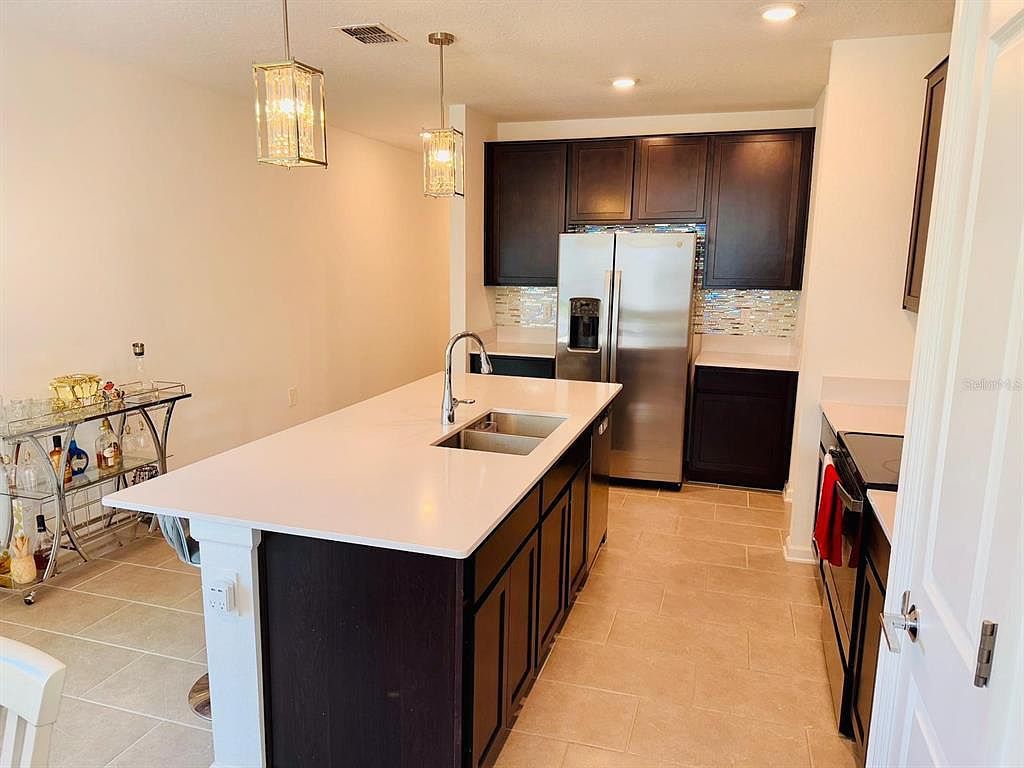 439 Cool Summer Ln Davenport, FL 33837 - Thumbnail 3