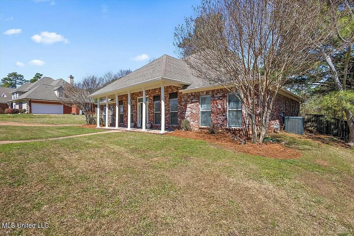 307 Meadowview Ln Brandon, MS 39047 - Thumbnail 3