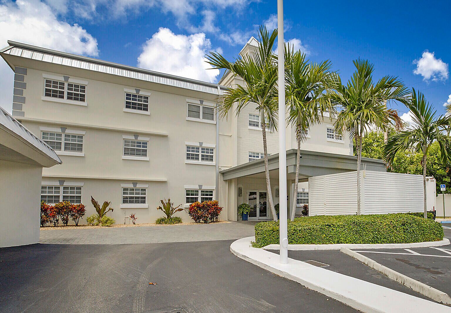 1439 S Ocean Blvd APT 208 Pompano Beach, FL 33062 - Thumbnail 3