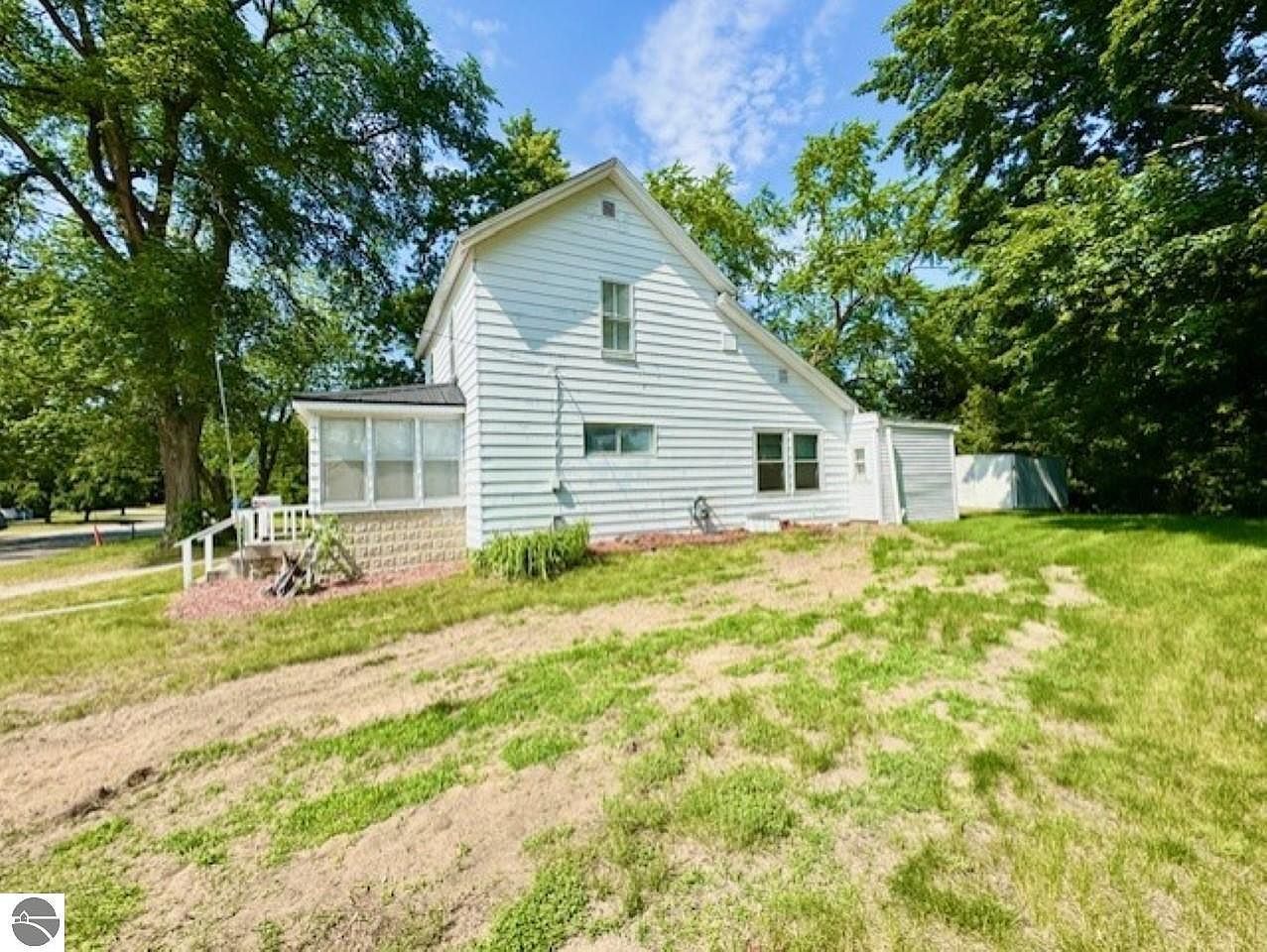 618 Berea St Saint Louis, MI 48880 - Thumbnail 3