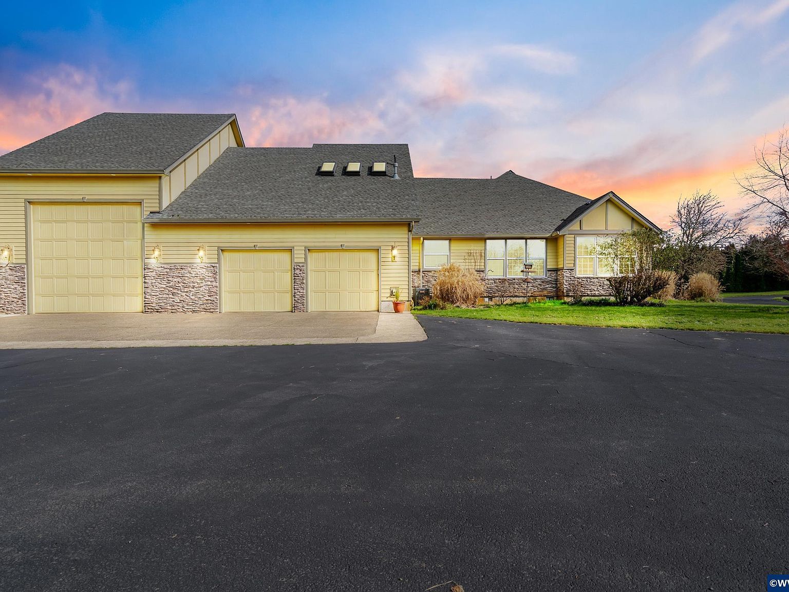 6243 Rambeau Ln SE Salem, OR 97317 - Thumbnail 3