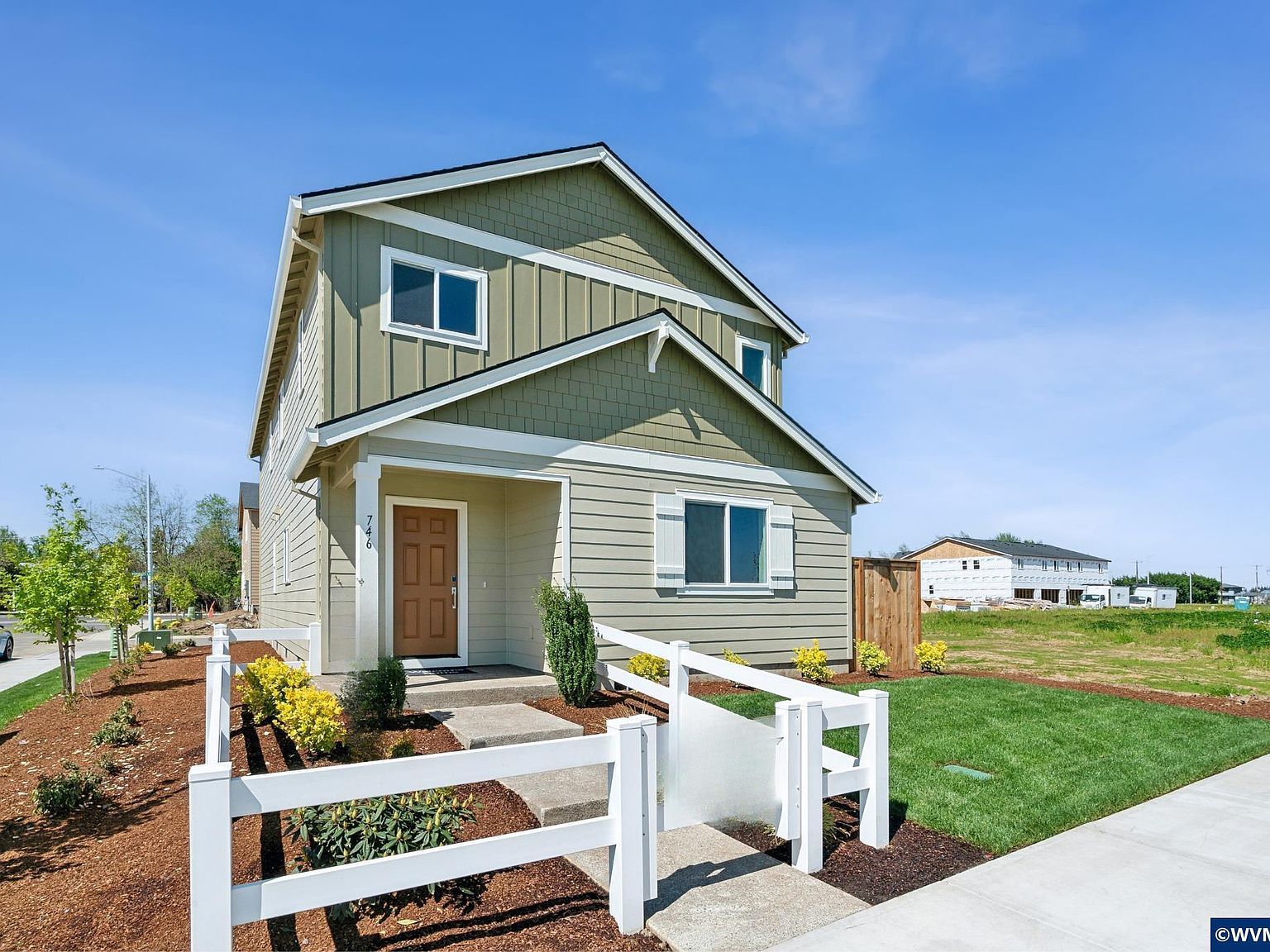 746 Merriott Ln Woodburn, OR 97071 - Thumbnail 3