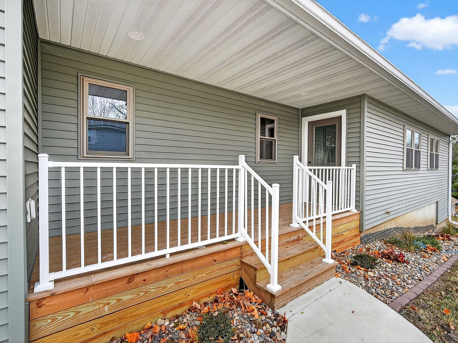 201 N 10th St Guthrie Center, IA 50115 - Thumbnail 3